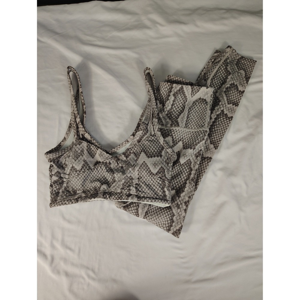 Varley Womens XS Snakeskin Print Sports Bra and Leggings Activewear Set Grey